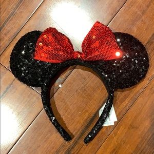 Authentic Disney Minnie Mouse Headband